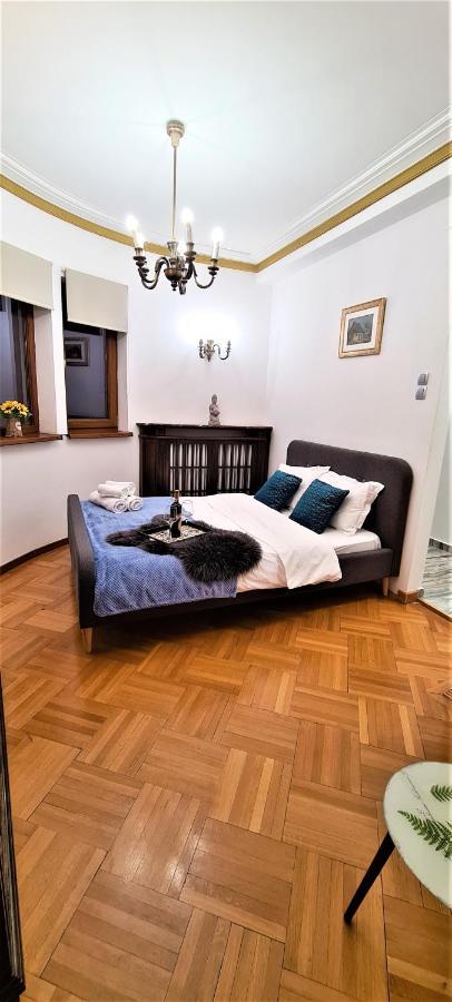 Appartamento Central Arghezi University Square Bucarest Esterno foto